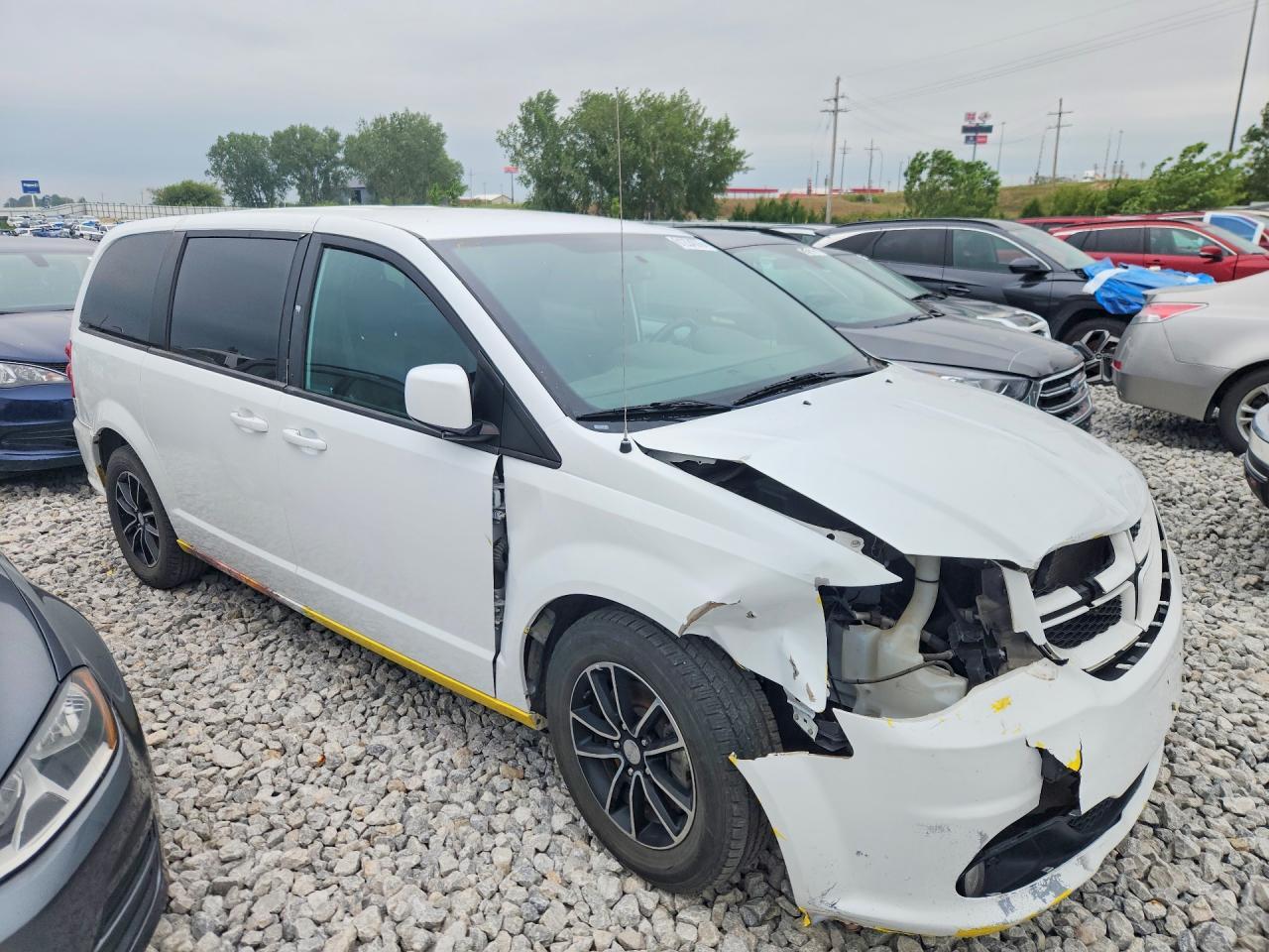 2018 DODGE GRAND CARAVAN GT — Фото 4 из 13