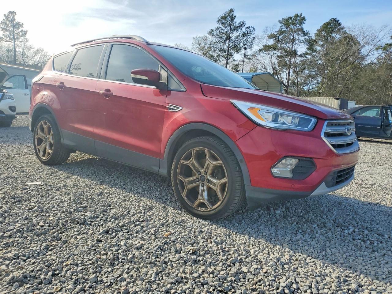 1FMCU0J93JUA48077 2018 FORD ESCAPE photo no. 4