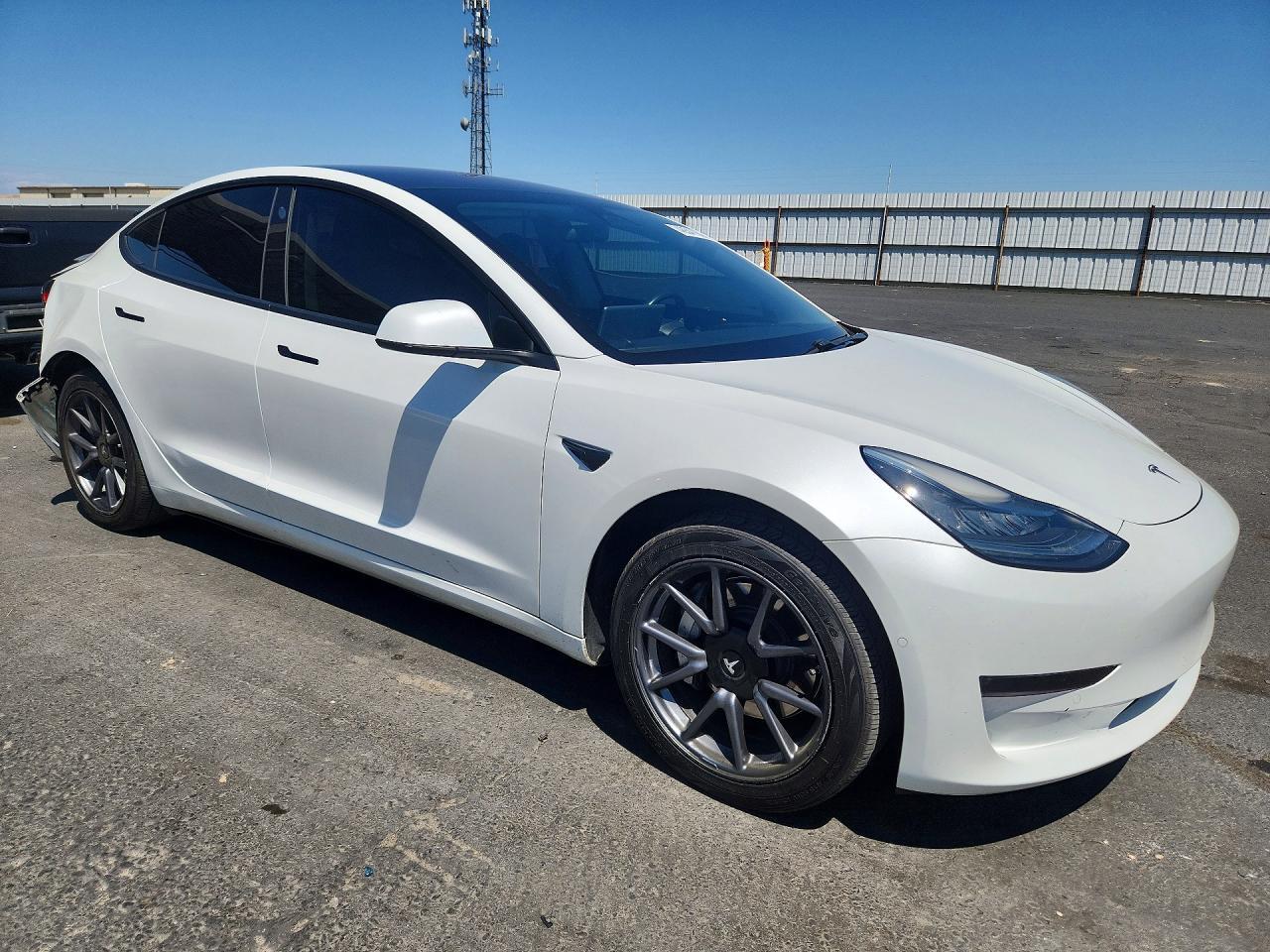2018 TESLA MDL 3 — Фото 4 из 12