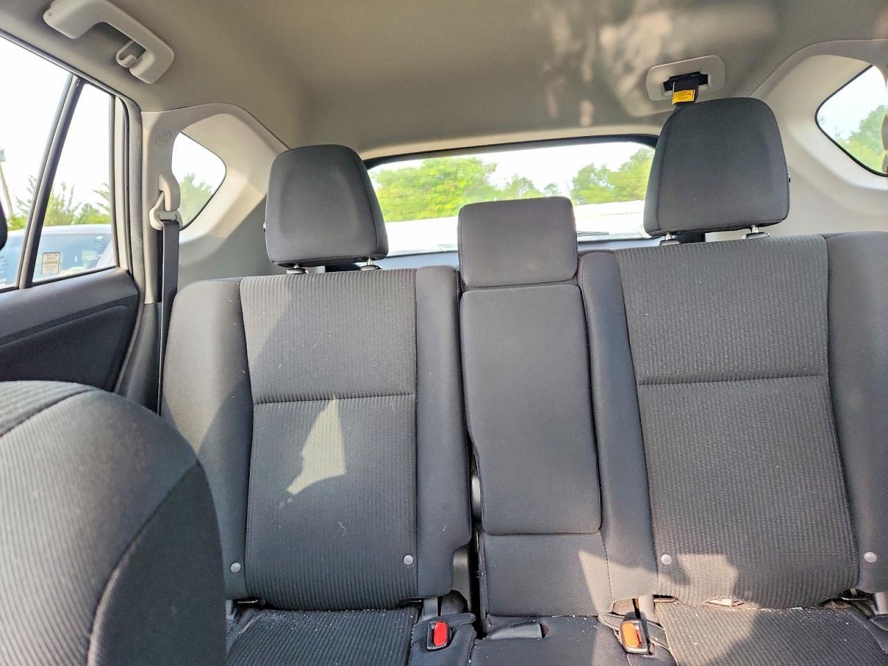 2T3BFREV4HW638842 2017 TOYOTA RAV4 photo no. 10