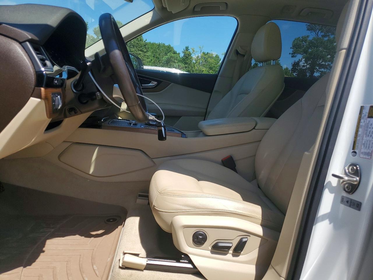 2017 AUDI Q7 PREMIUM PLUS — Фото 7 из 12