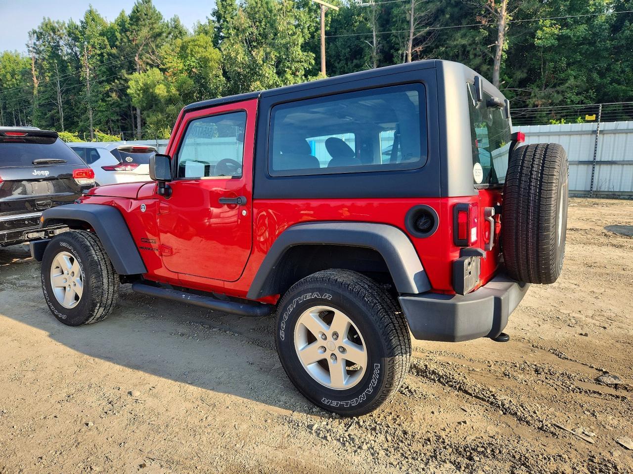 2017 JEEP WRANGLER SPORT — Фото 2 из 14
