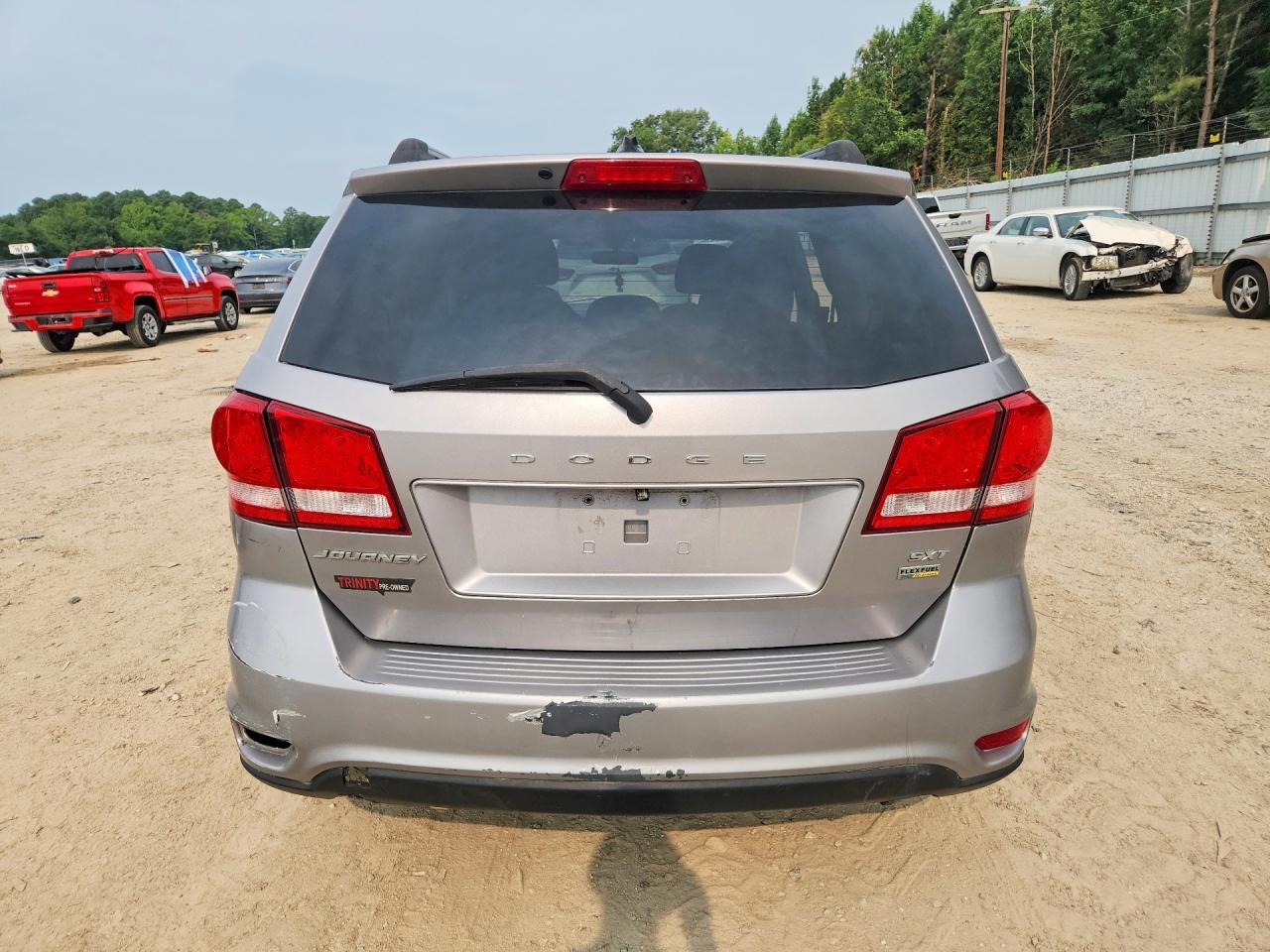 2017 DODGE JOURNEY SXT — Фото 6 из 13