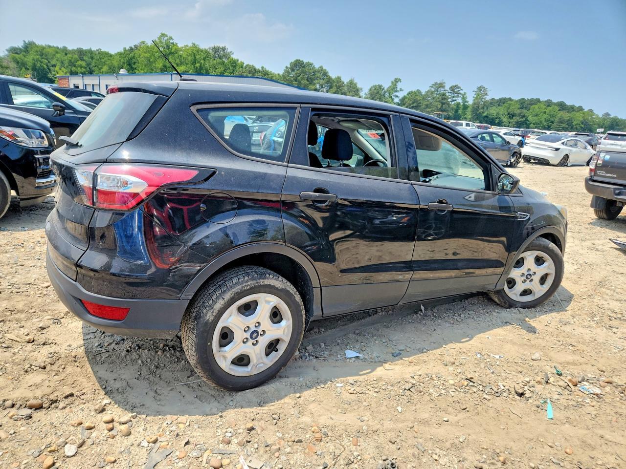 2017 FORD ESCAPE S — Фото 3 из 13