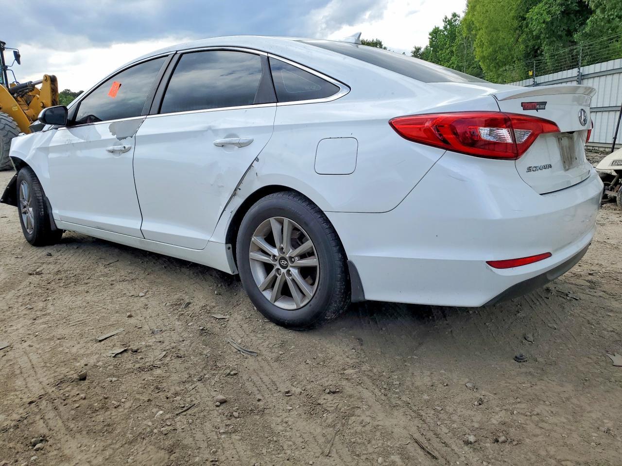 2017 HYUNDAI 260 — Фото 2 из 12