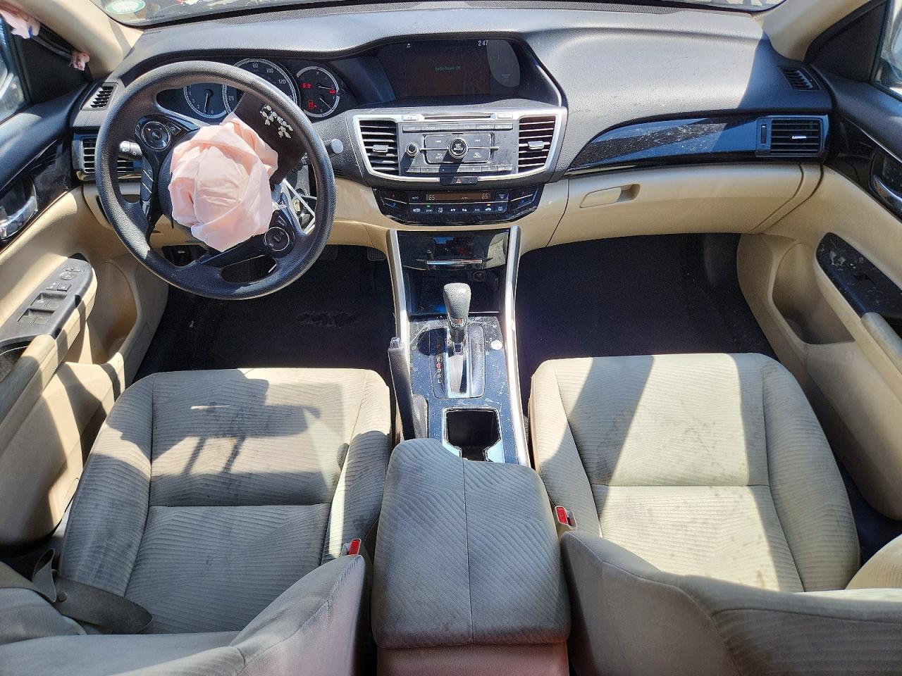2017 HONDA ACCORD LX — Фото 8 из 12