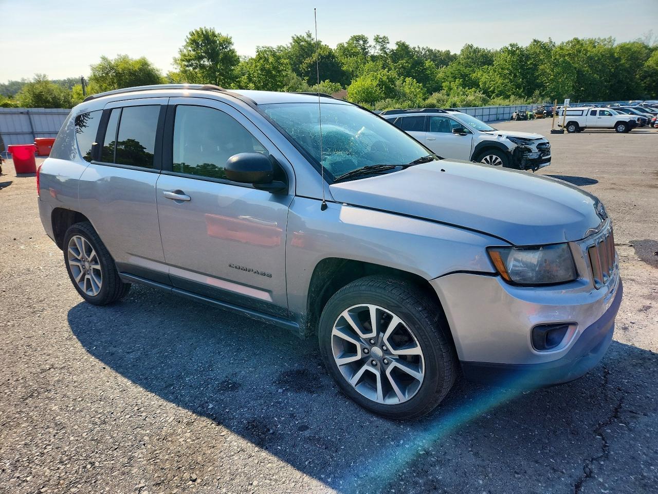 2016 JEEP COMPASS SPORT — Фото 4 из 13