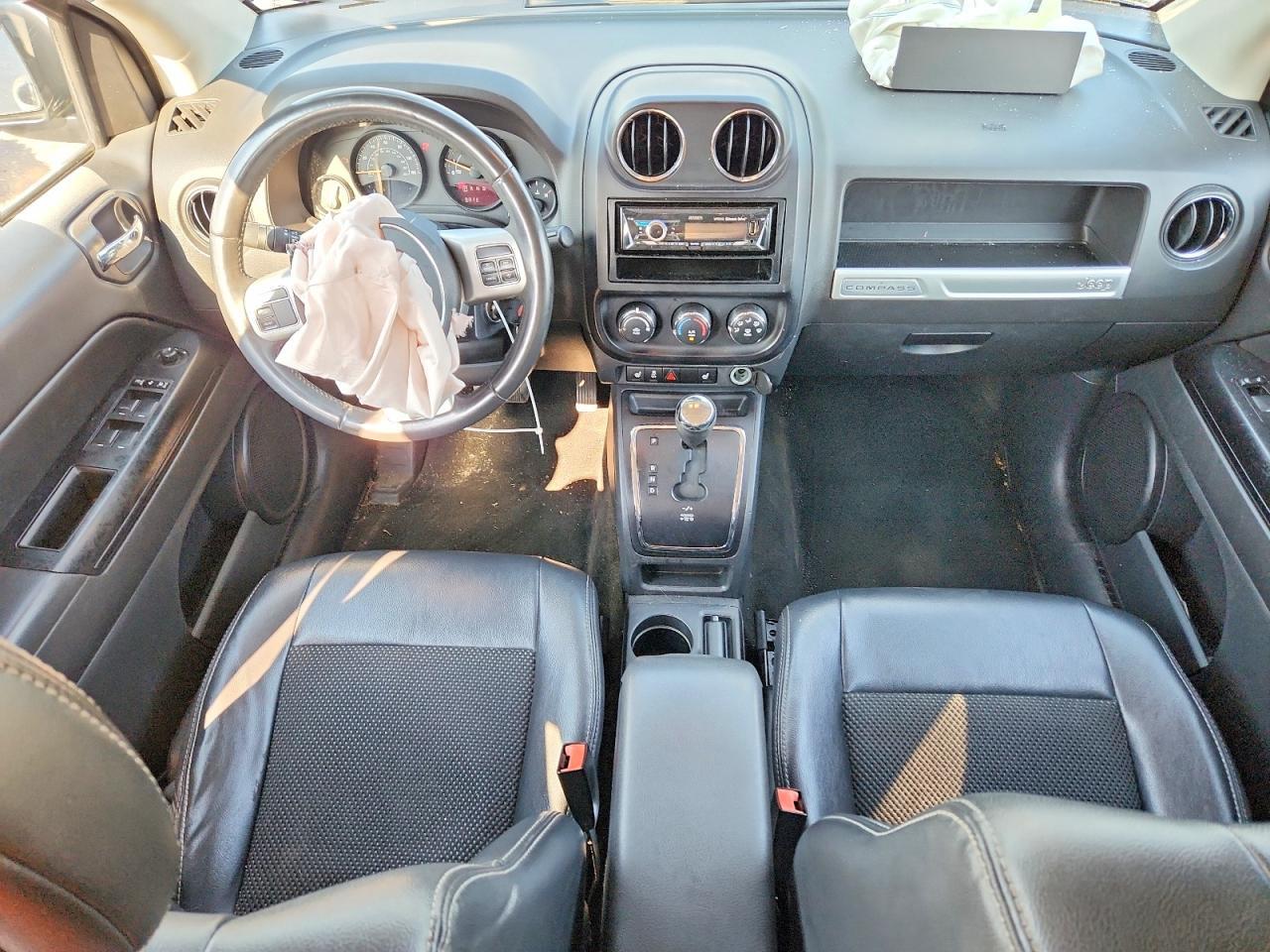 2016 JEEP COMPASS SPORT — Фото 8 из 13