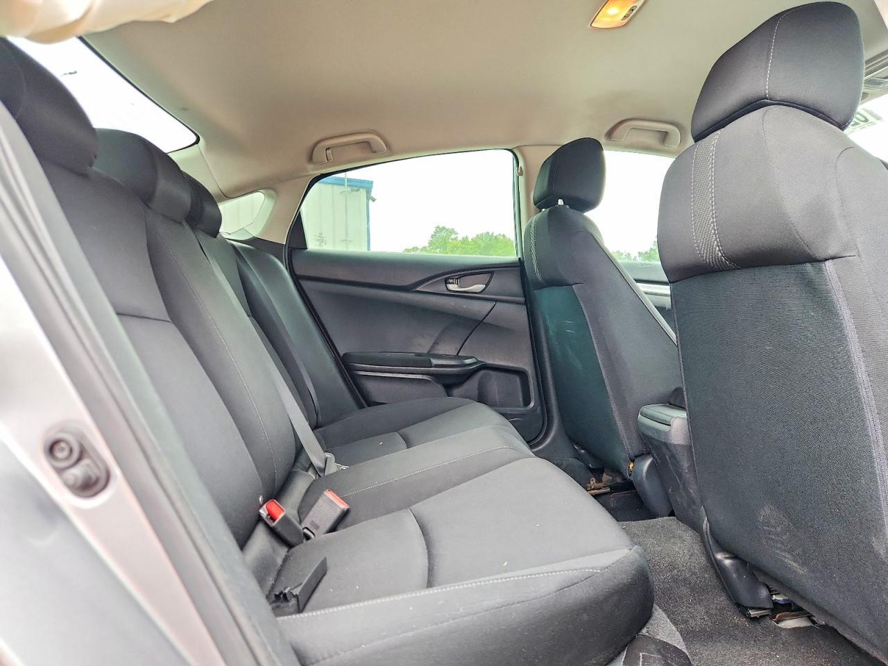 2016 HONDA CIVIC LX — Фото 10 из 12