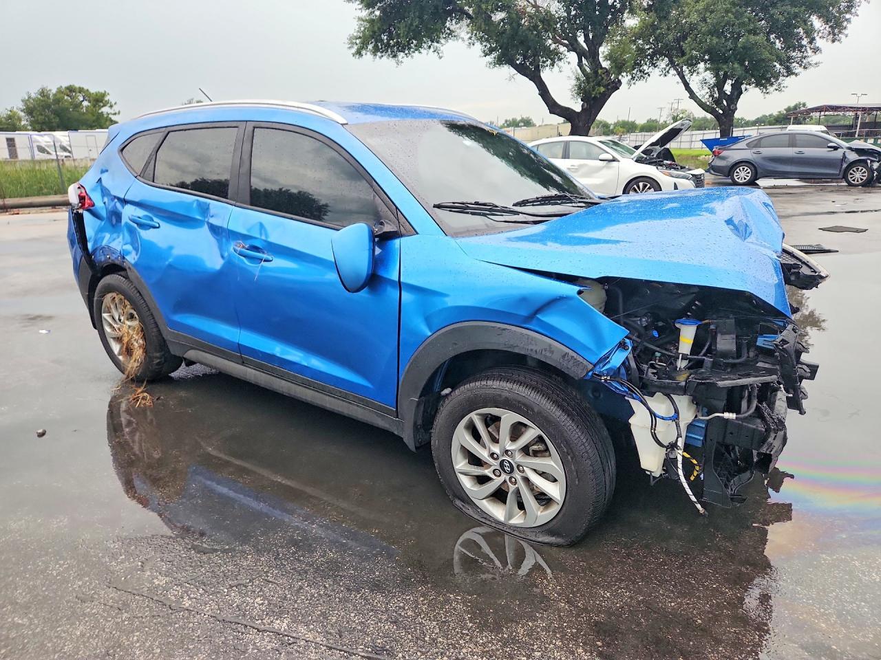 2016 HYUNDAI TUCSON SE — Фото 4 из 13