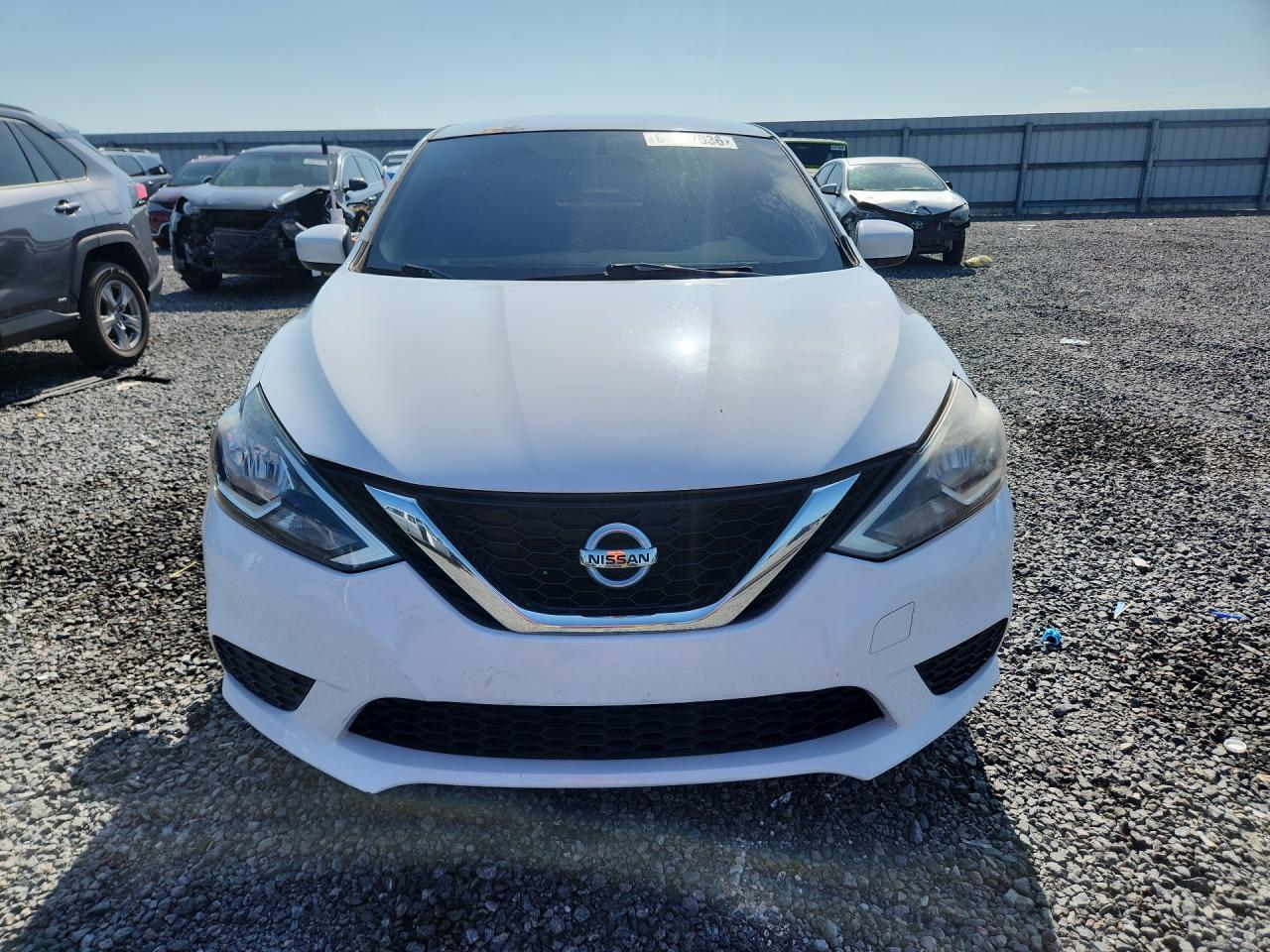 2016 NISSAN SENTRA S — Фото 5 из 12