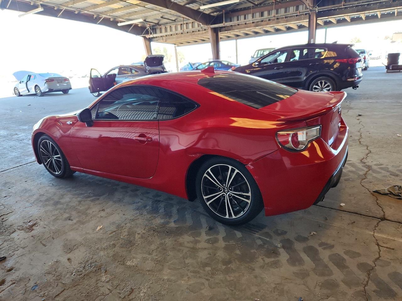 2016 SCION FR-S BASE — Фото 2 из 12