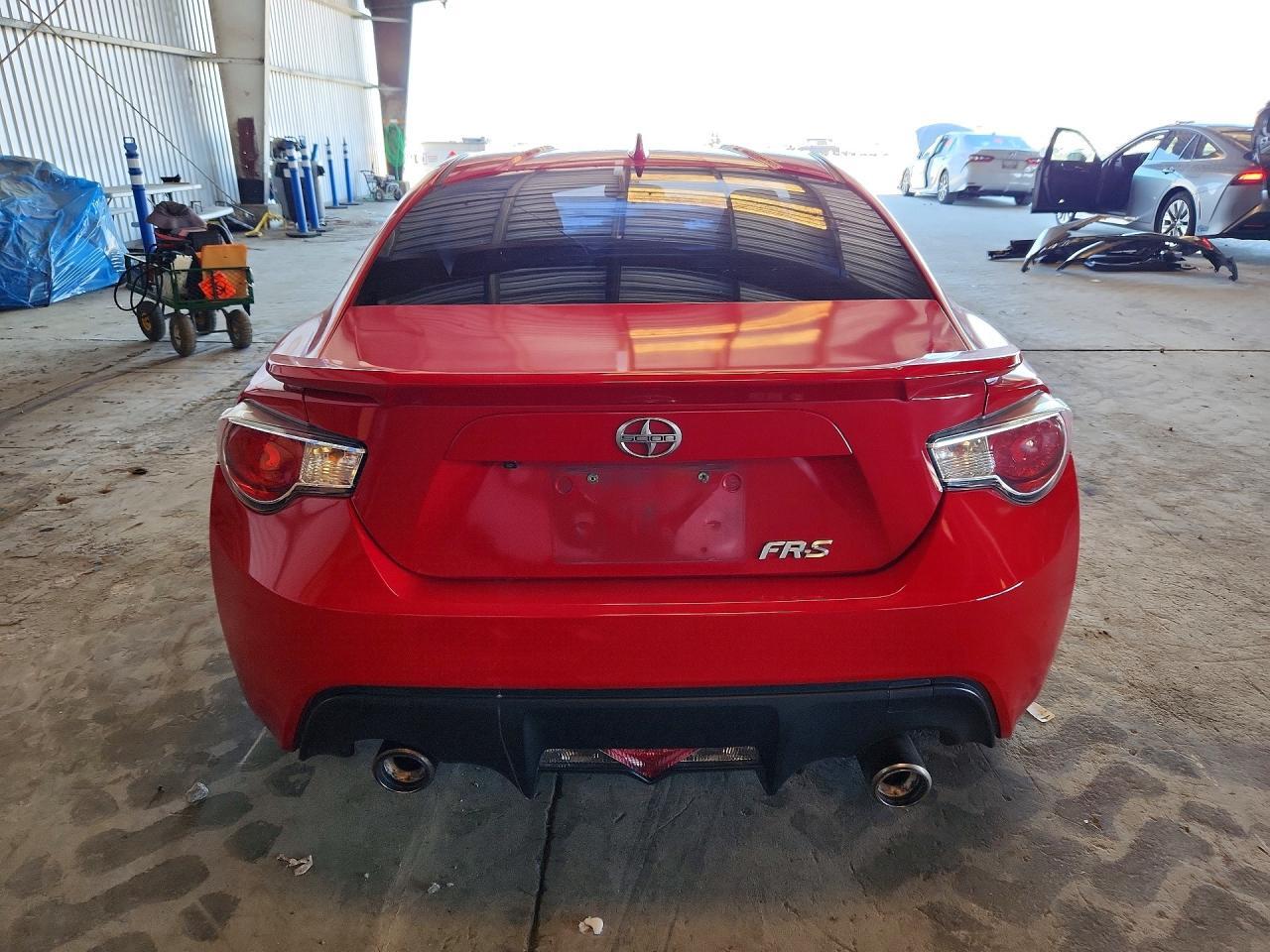 2016 SCION FR-S BASE — Фото 6 из 12