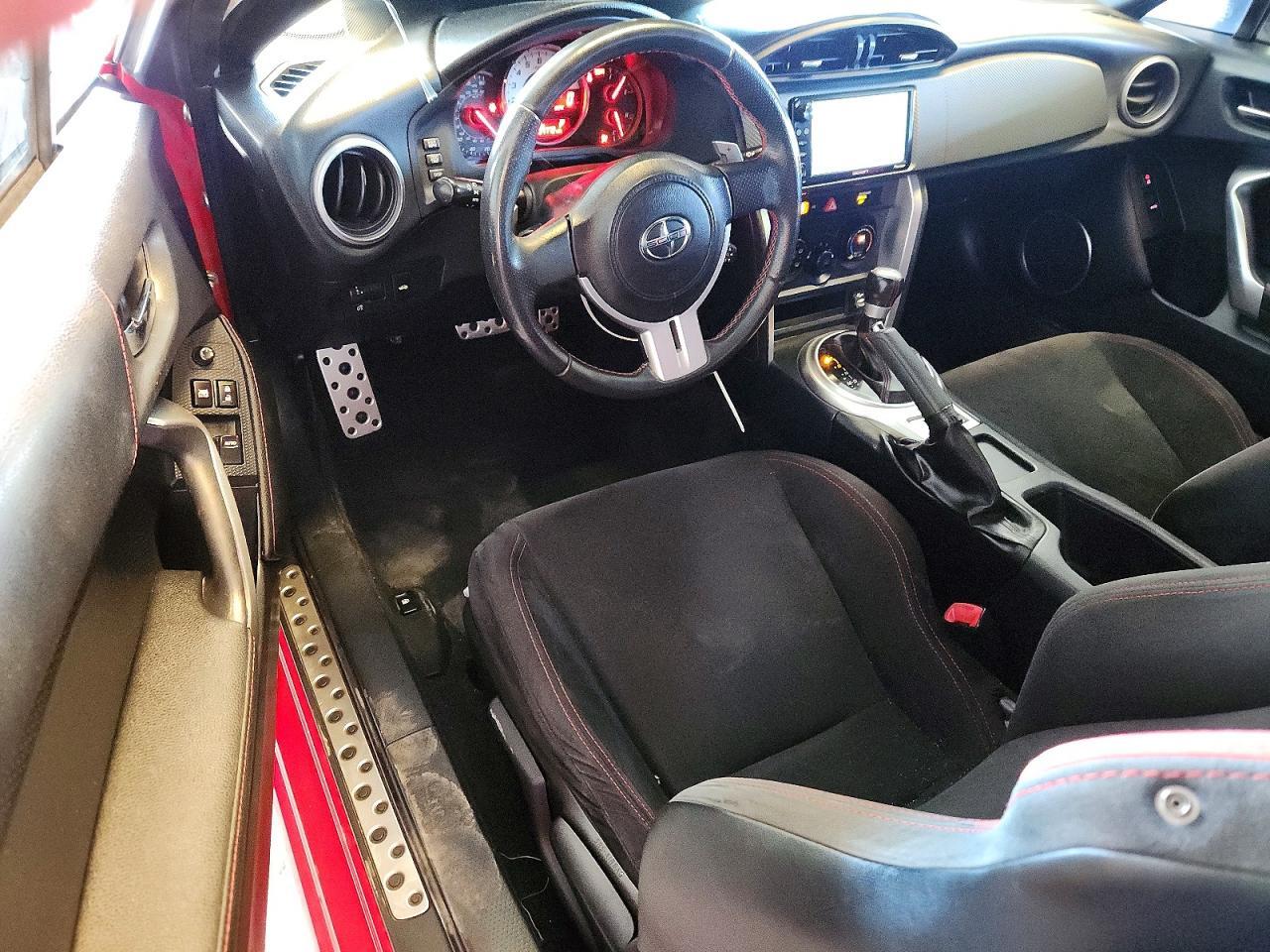 2016 SCION FR-S BASE — Фото 8 из 12