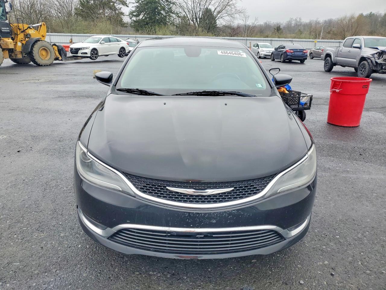 2015 CHRYSLER 200 LIMITED — Фото 5 из 12