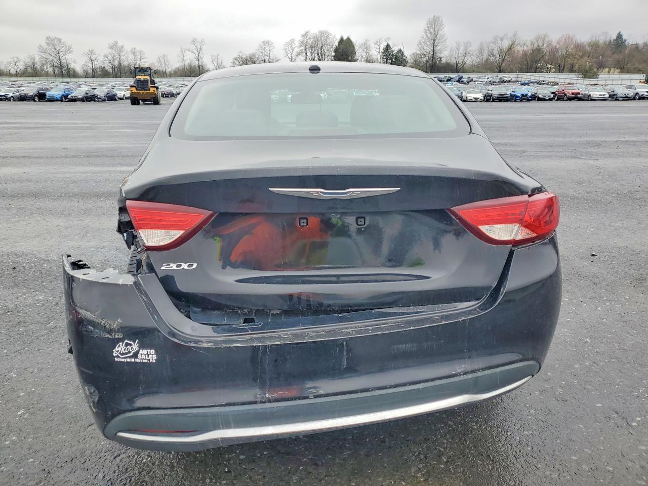2015 CHRYSLER 200 LIMITED — Фото 6 из 12