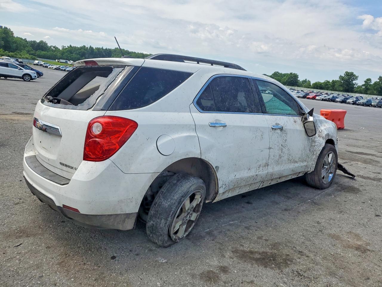 2015 CHEVROLET EQUINOX LT — Фото 3 из 13