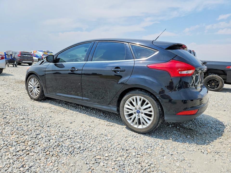 1FADP3N2XHL287887 2017 FORD FOCUS photo no. 2