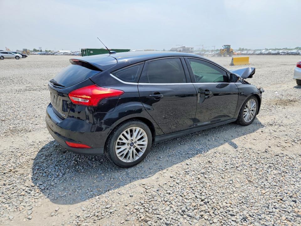 1FADP3N2XHL287887 2017 FORD FOCUS photo no. 3