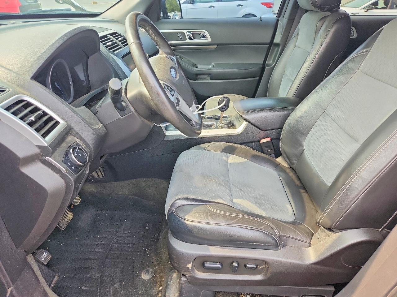 2015 FORD EXPLORER XLT — Фото 7 из 13