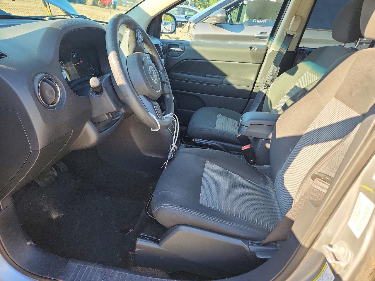 1C4NJDBB9FD292094 2015 JEEP COMPASS photo no. 7