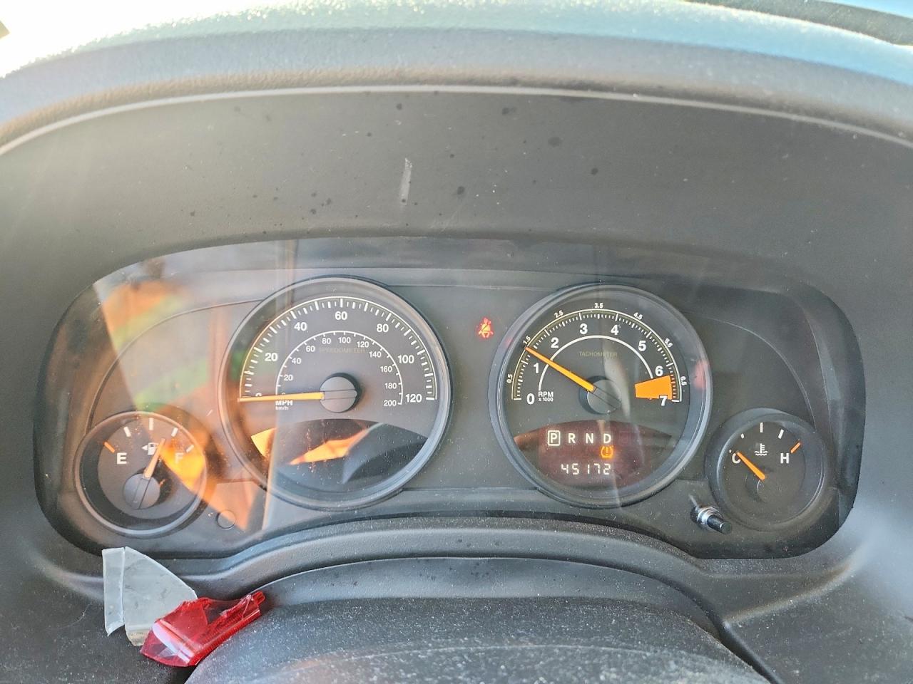 1C4NJDBB9FD292094 2015 JEEP COMPASS photo no. 9