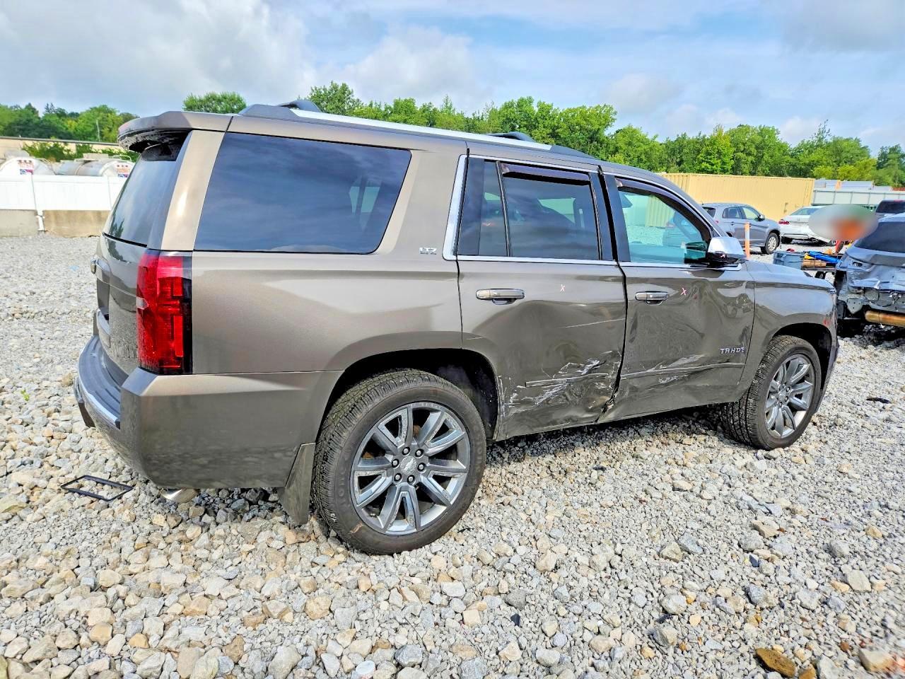 2015 CHEVROLET TAHOE K1500 LTZ — Фото 3 из 13