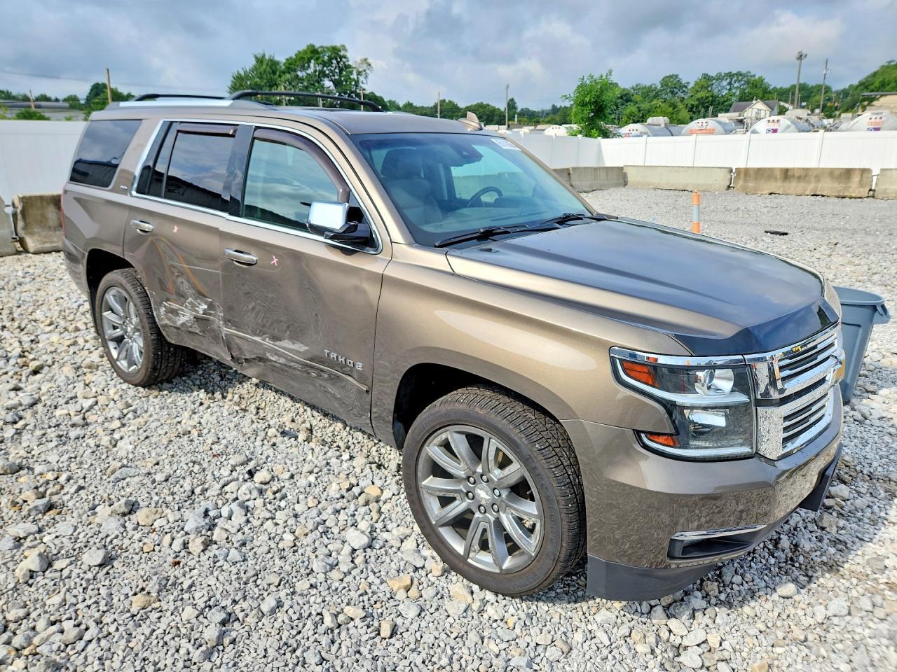 2015 CHEVROLET TAHOE K1500 LTZ — Фото 4 из 13
