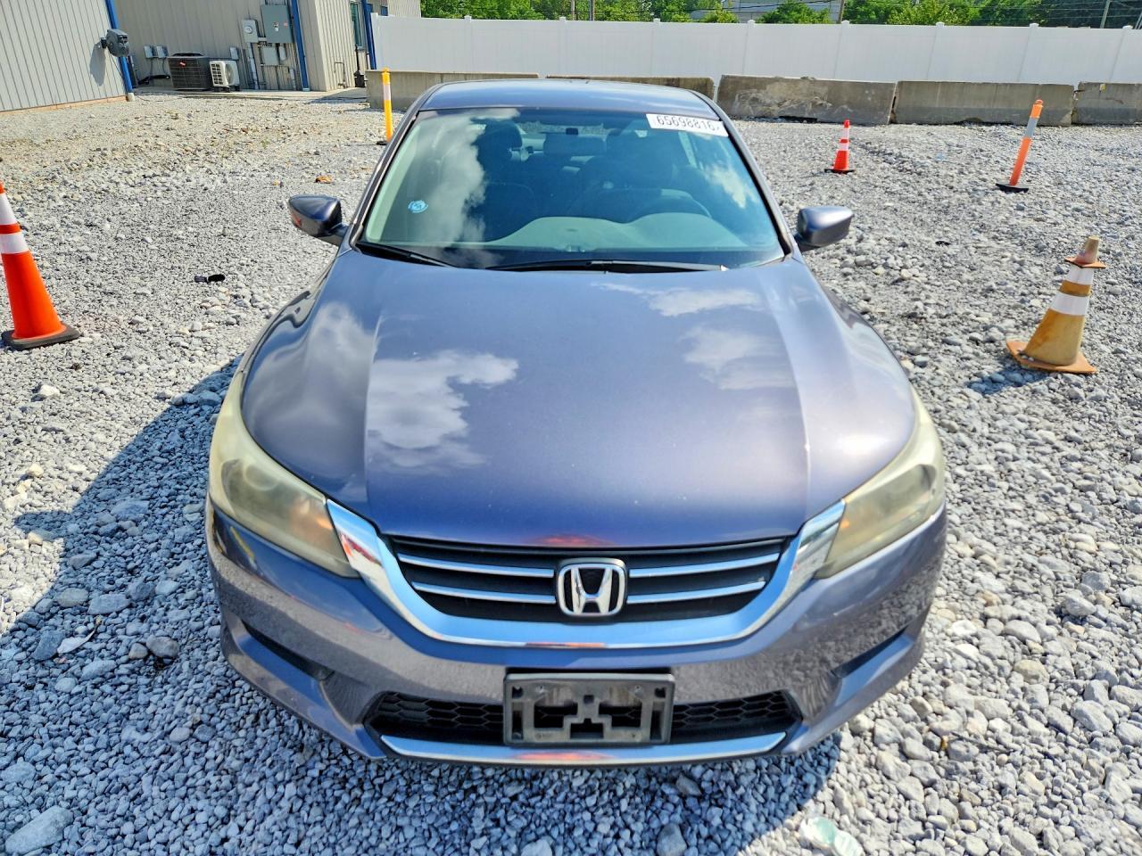 2015 HONDA ACCORD LX — Фото 5 из 12