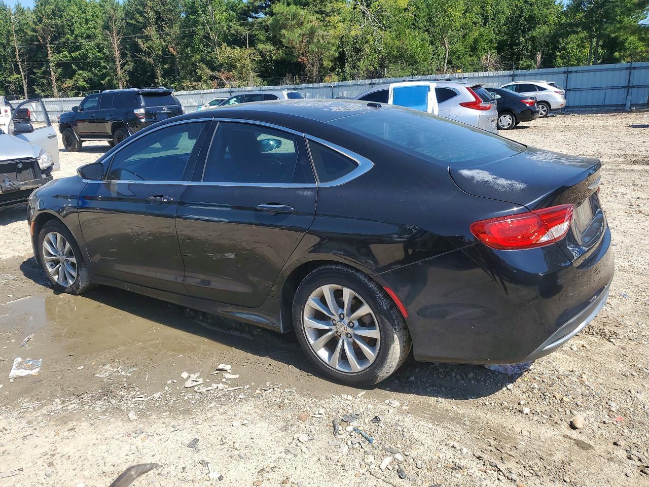 2015 CHRYSLER 200 C — Фото 2 из 12