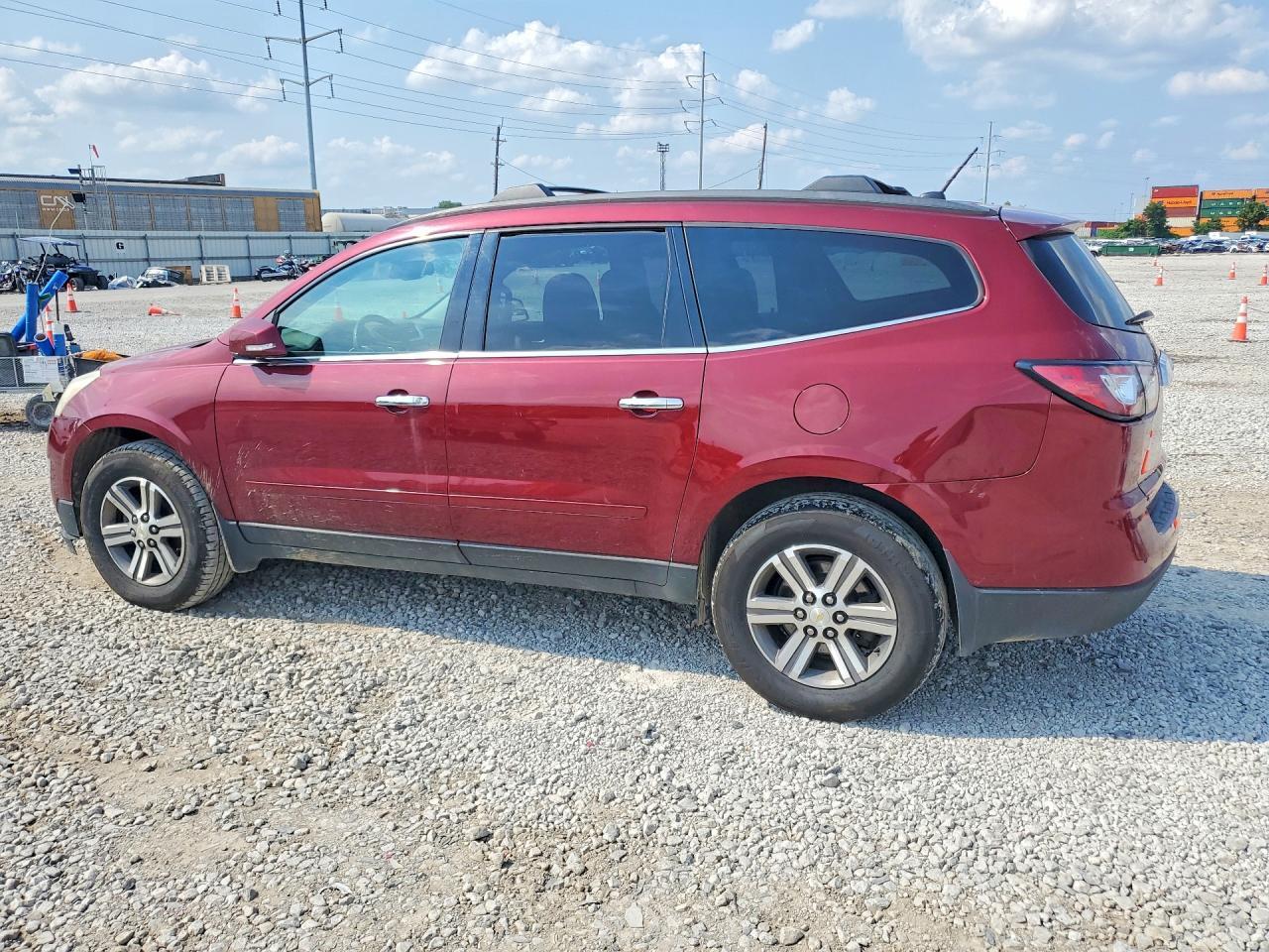2015 CHEVROLET TRAVERSE LT — Фото 2 из 13