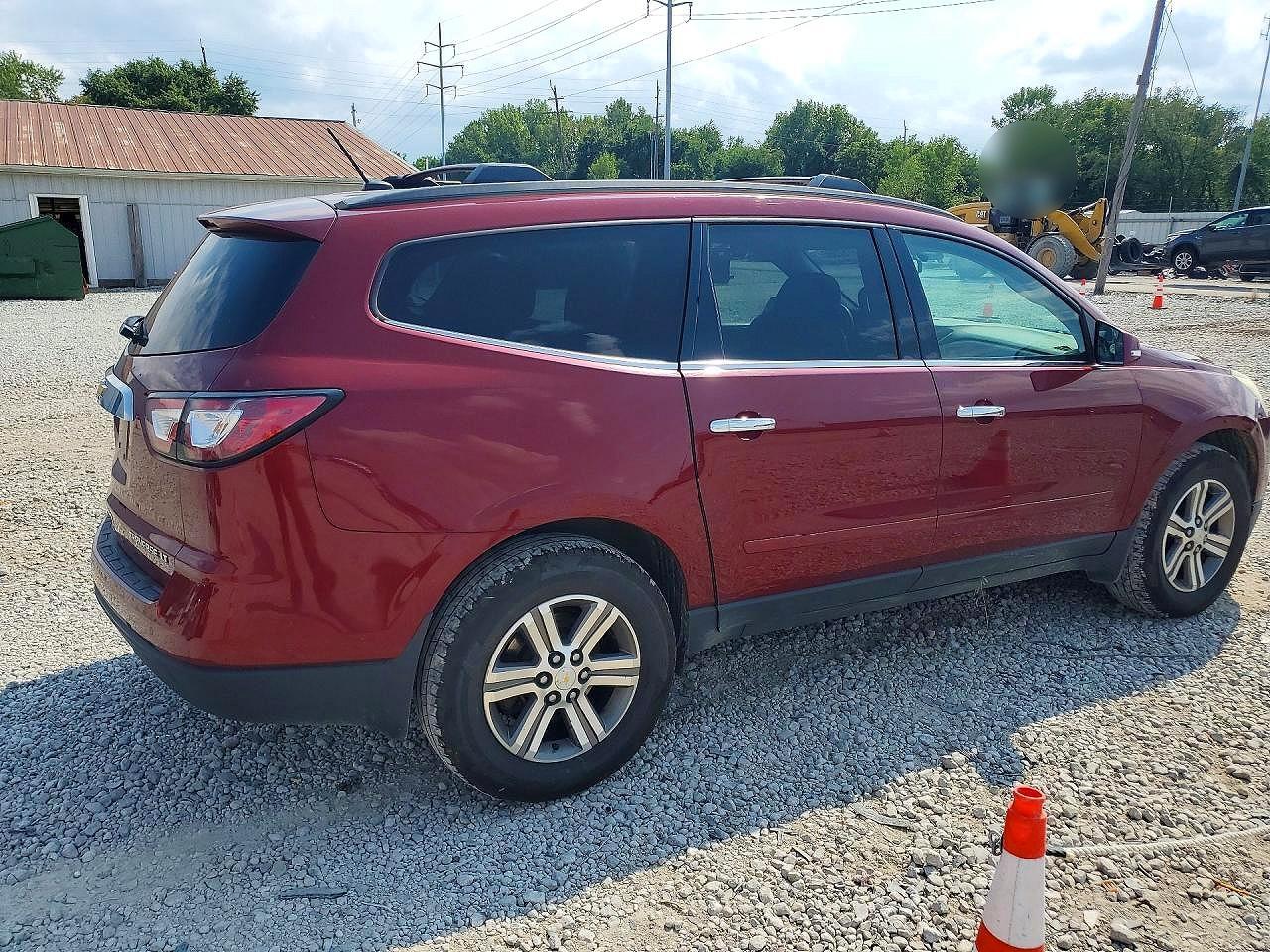 2015 CHEVROLET TRAVERSE LT — Фото 3 из 13
