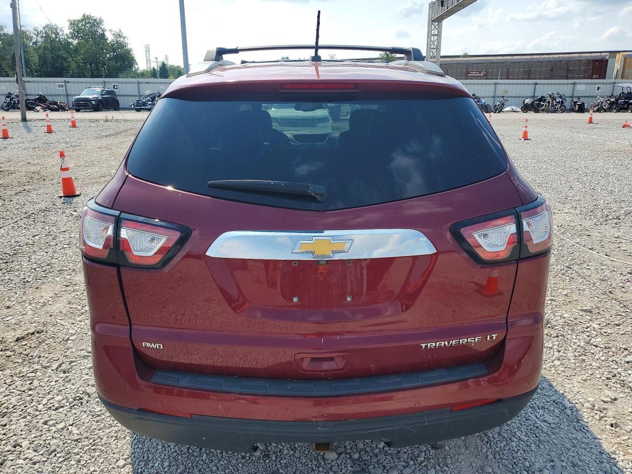 2015 CHEVROLET TRAVERSE LT — Фото 6 из 13