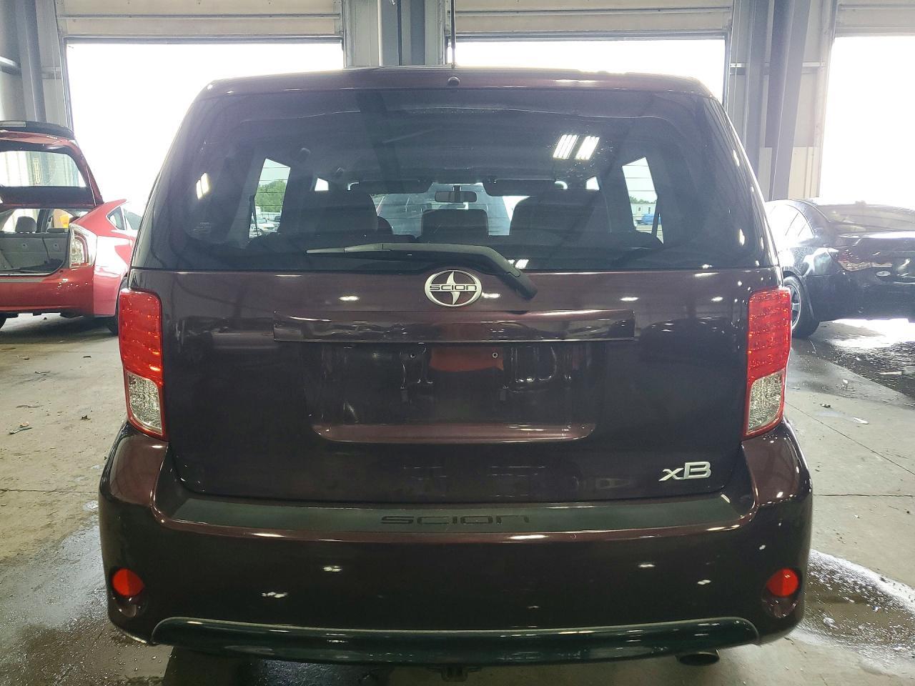 JTLZE4FE8FJ081100 2015 SCION XB photo no. 6