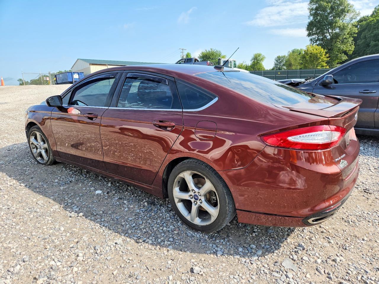 2015 FORD FUSION SE — Фото 2 из 13