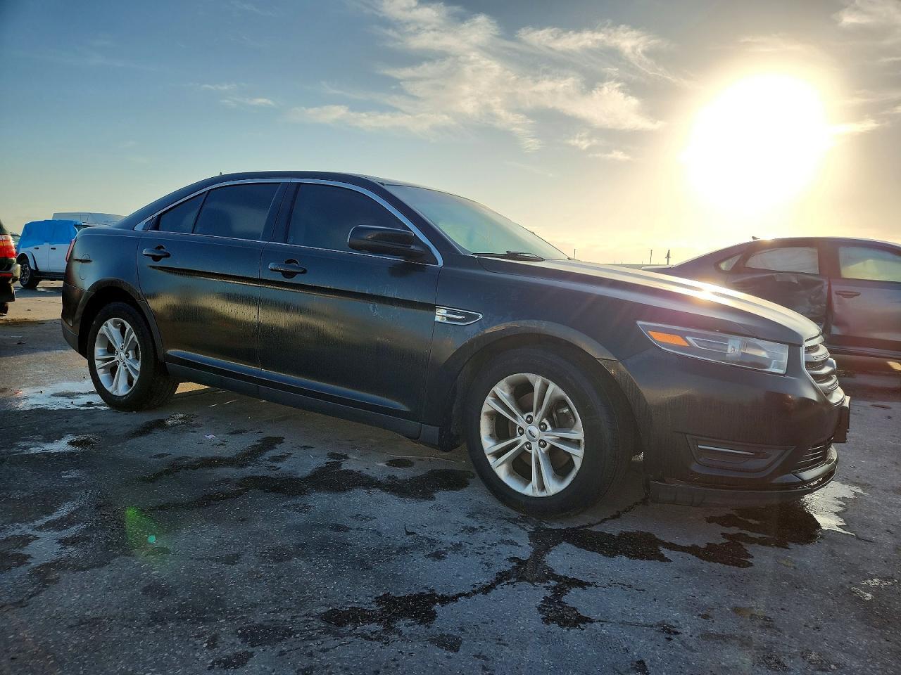 1FAHP2E82FG174859 2015 FORD TAURUS photo no. 4