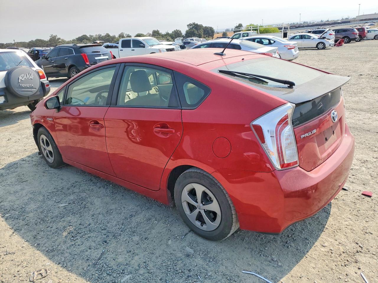 2015 TOYOTA PRIUS FOUR — Фото 2 из 13