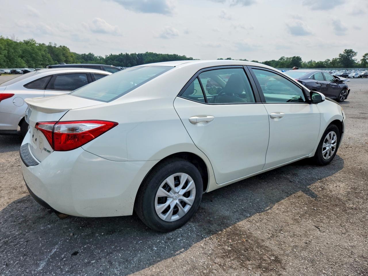 2014 TOYOTA COROLLA LE ECO — Фото 3 из 12