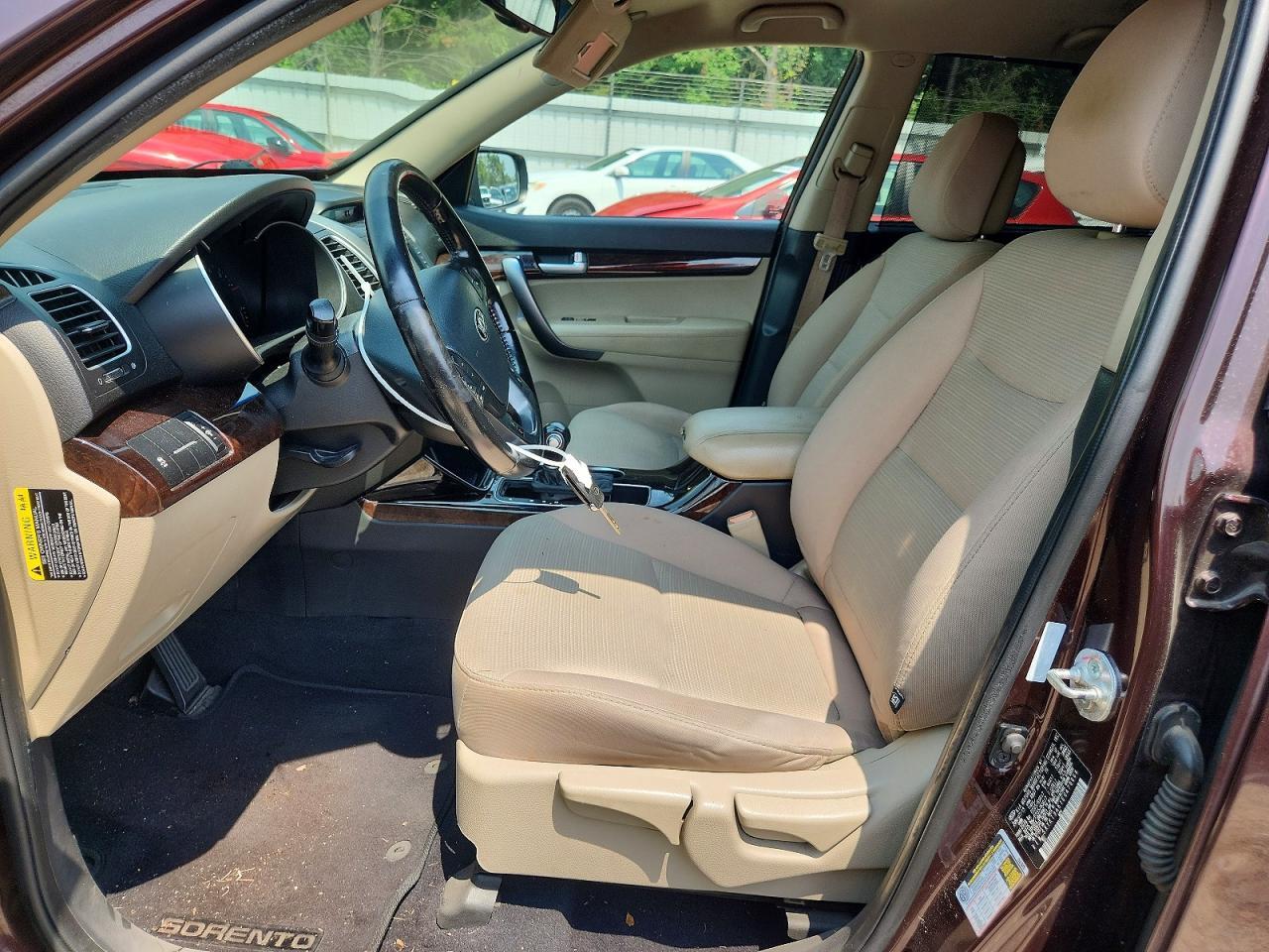 2014 KIA SORENTO LX — Фото 7 из 14