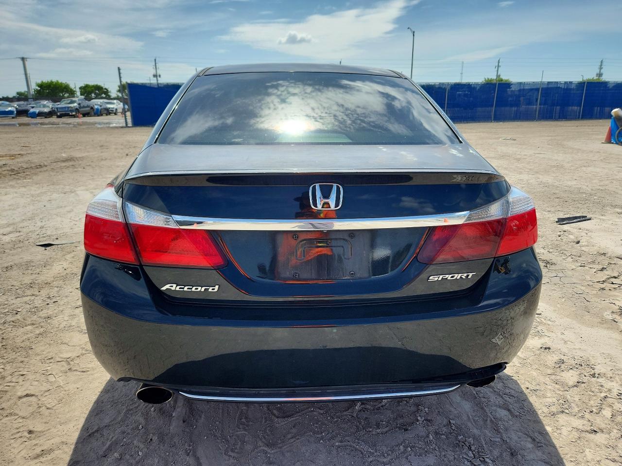 1HGCR2F50EA070392 2014 HONDA ACCORD photo no. 6