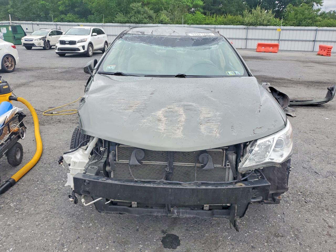 2013 TOYOTA CAMRY HYBRID LE — Фото 5 из 12