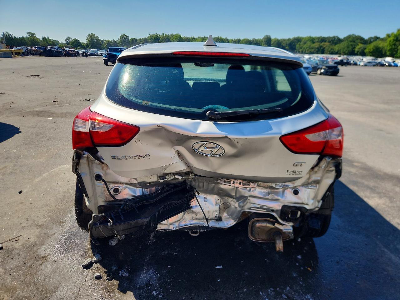 2013 HYUNDAI ELANTRA GT BASE — Фото 6 из 13