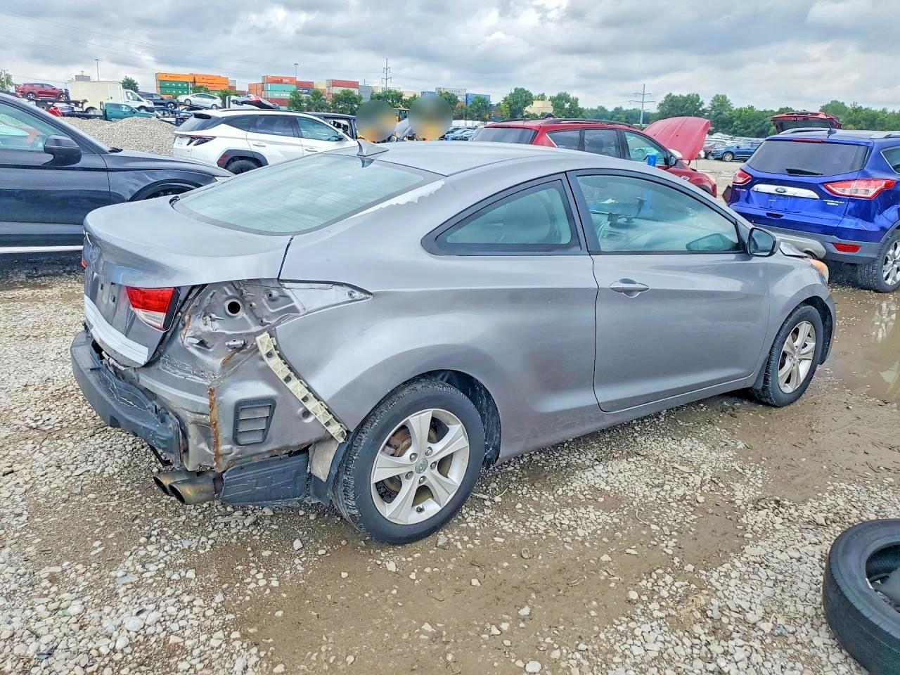2013 HYUNDAI ELANTRA COUPE GS — Фото 3 из 13