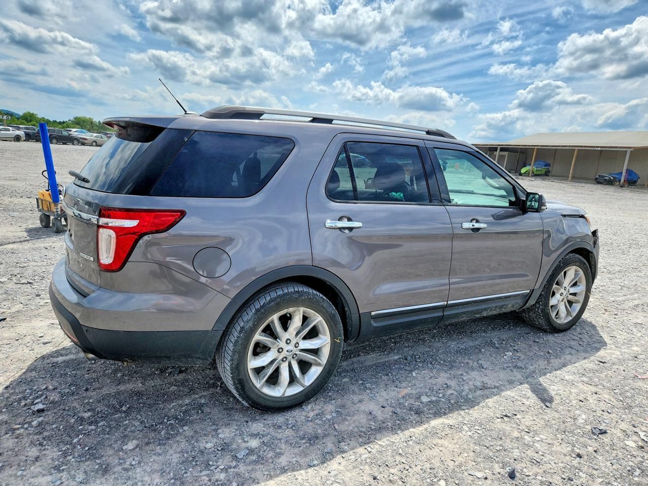 2013 FORD EXPLORER LIMITED — Фото 6 из 16
