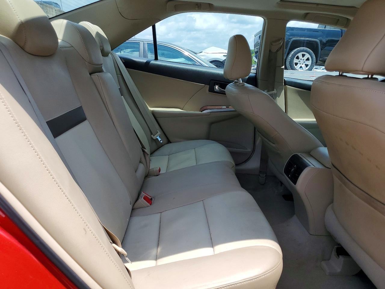 4T1BK1FK9CU513614 2012 TOYOTA CAMRY photo no. 10