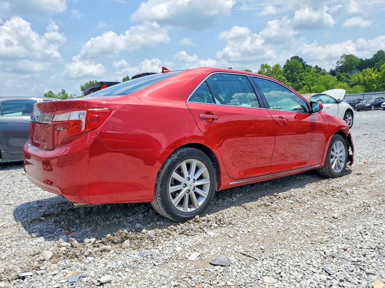 4T1BK1FK9CU513614 2012 TOYOTA CAMRY photo no. 3