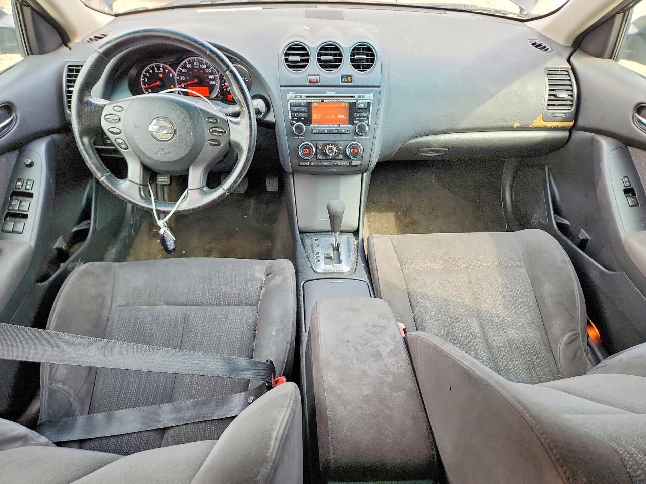 2010 NISSAN ALTIMA 2.5 — Фото 8 из 12