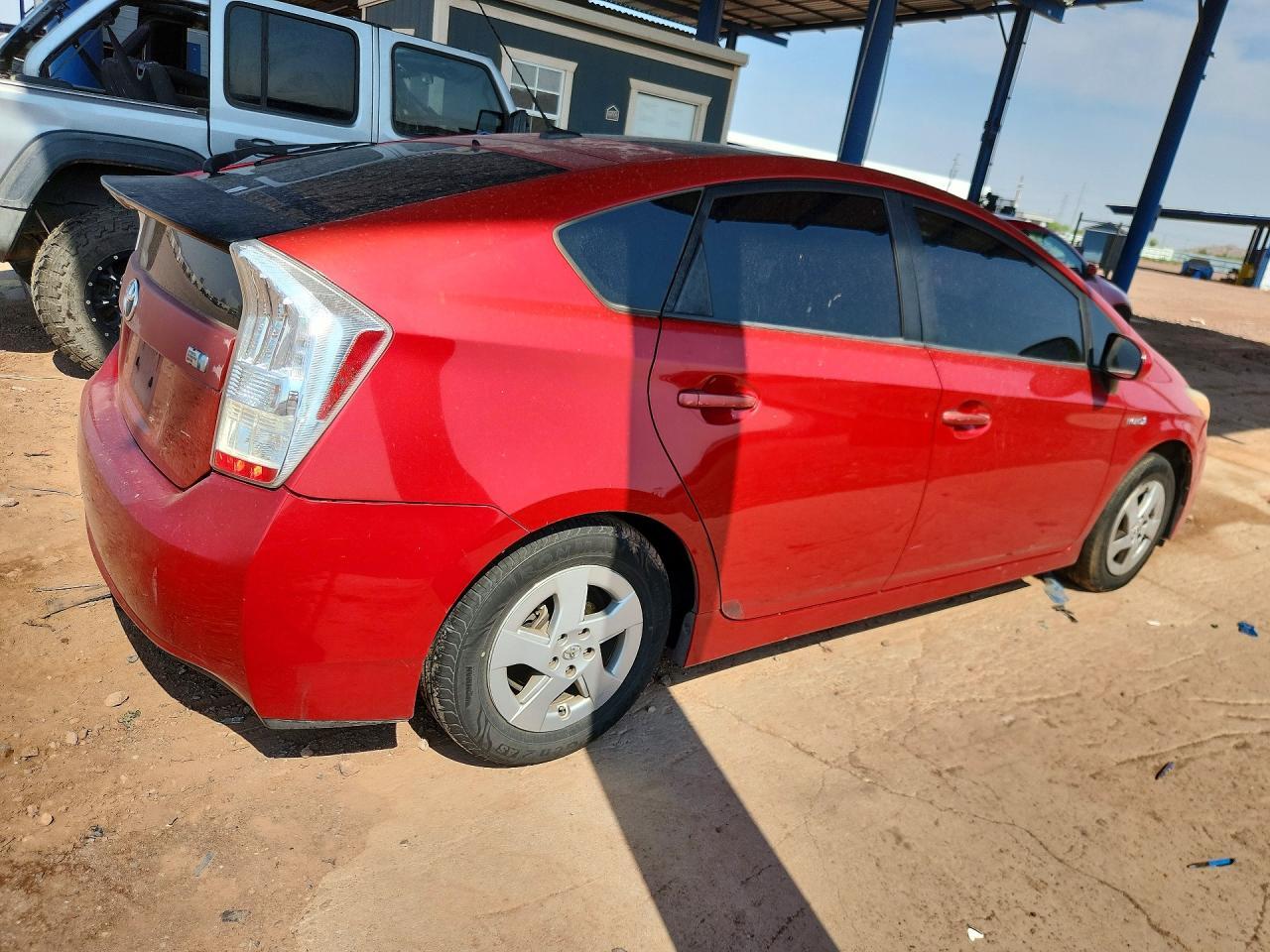 2010 TOYOTA PRIUS III — Фото 3 из 12