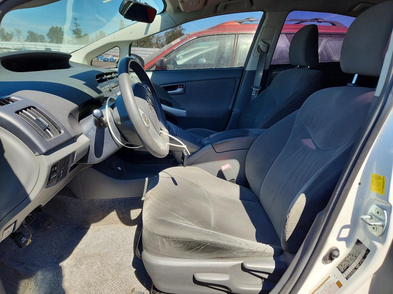 2010 TOYOTA PRIUS II — Фото 7 из 12