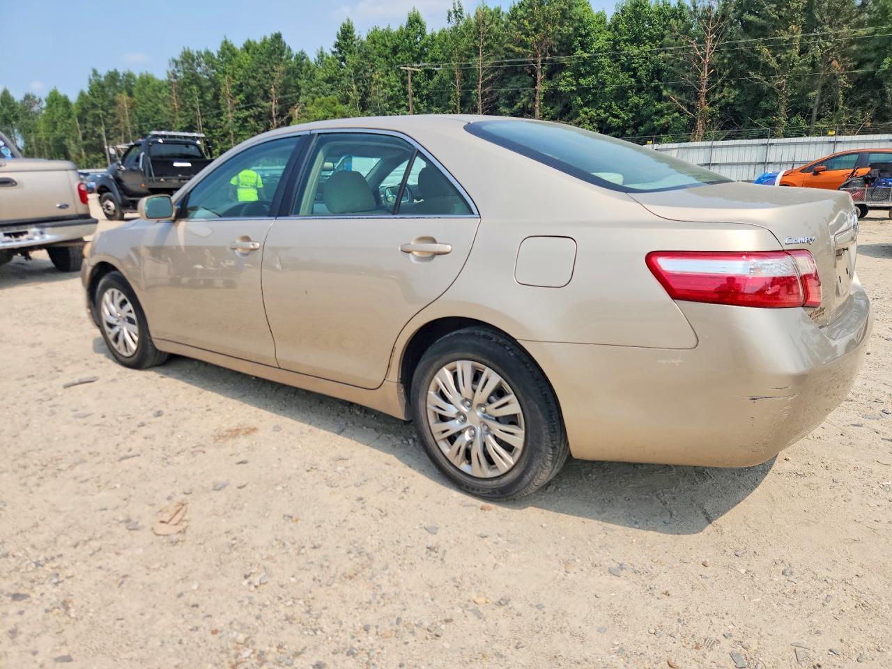 2009 TOYOTA CAMRY BASE — Фото 2 из 12